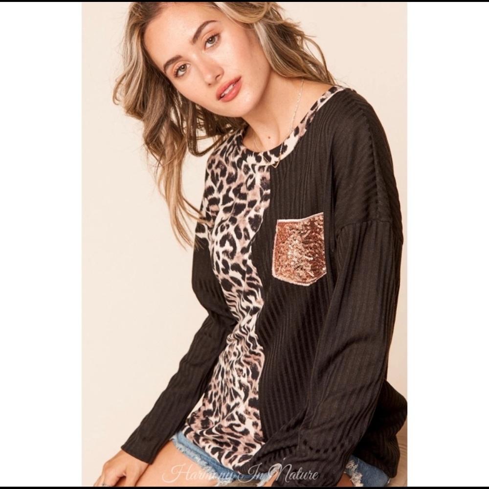 Color Block Animal Print Top - Picture 2 of 7